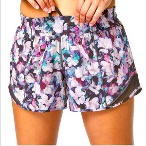 Lululemon Hotty Hot’s: purple utopia floral shorts 4 inch